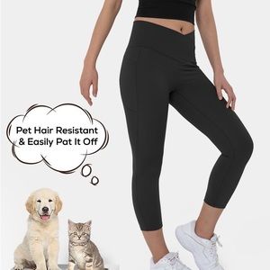 HALARA Patitoff Pet Hair Resistant High-Waisted Crossover Plain Capri Leggings S
